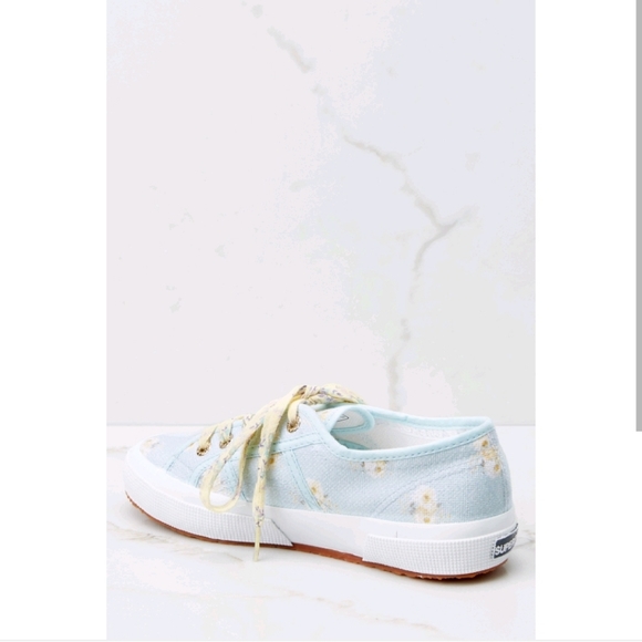 RELISTED IN CLOSET!!!!!! - Picture 3 of 14